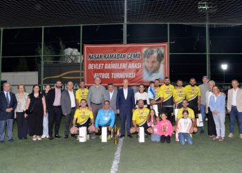 Cumhurbaşkanı Tatar, Hasan Ramadan Cemil Daireler Arası Futbol Turnuvası’nın final karşılaşmasını izledi