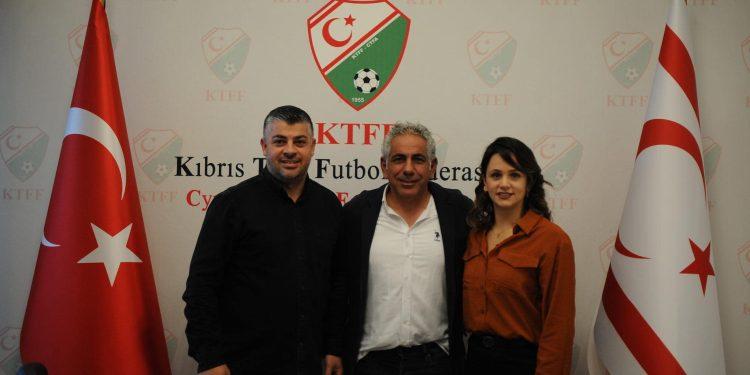 KKTC KADIN MİLLİ FUTBOL TAKIMI’NIN TEKNİK DİREKTÖRLÜĞÜNE SERHAT DENİZ GETİRİLDİ