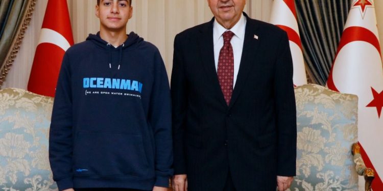 Tatar, Boran Bora’yı almış olduğu başarıdan dolayı tebrik etti – BRTK