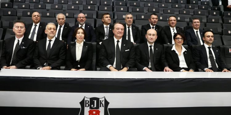 Beşiktaş Kulübünün 35. başkanı Hasan Arat oldu – BRTK