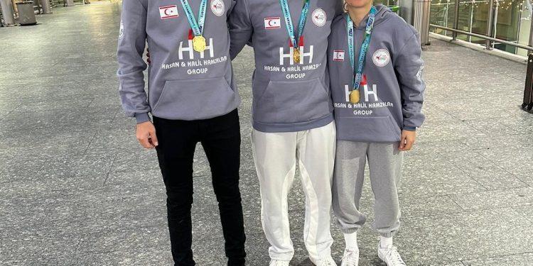 FUTBOL TENİSİ MİLLİ TAKIMIMIZ 4. OLDU