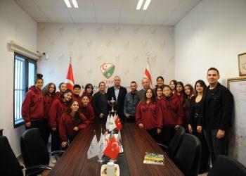 LTL KADIN FUTBOL TAKIMINDAN KTFF’YE ZİYARET