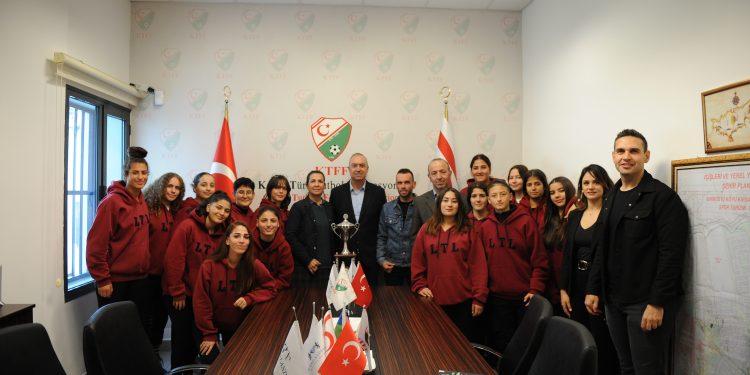 LTL KADIN FUTBOL TAKIMINDAN KTFF’YE ZİYARET