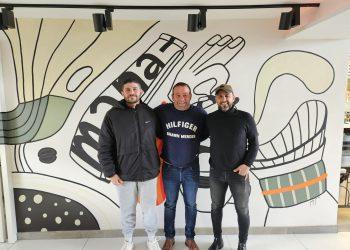 TOLGA GÜÇSOY KOLCU’NUN EKİBİNE KATILDI