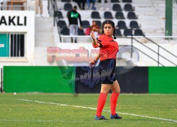 MAEDEH İLK KEZ DÜDÜK ÇALDI