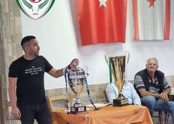 KARŞIYAKA’DA GÖREV DİVANA KALDI