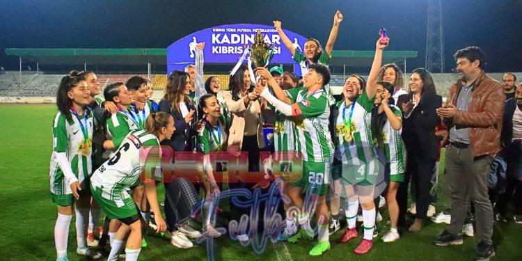 KIBRIS KUPASI ŞAMPİYONU GG