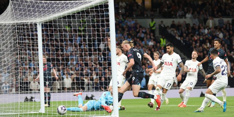 Manchester Cıty, Tottenham’ı devirdi: 2-0