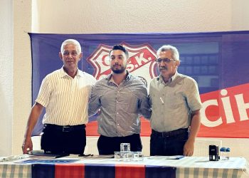 KARAVEZİRLER GÜVEN TAZELEDİ