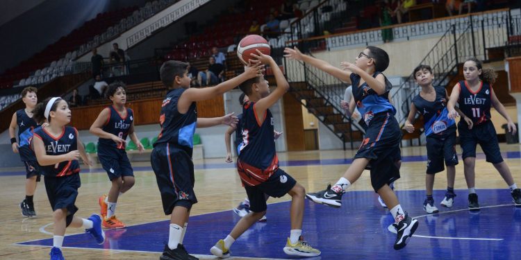 U10 Junior ve U12 Easy Lig