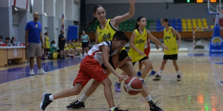 Vedat Kaner Easy ve Junior Lig