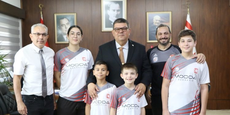 Berova:Başarı gösteren sporcularımız bizleri gururlandırıyor