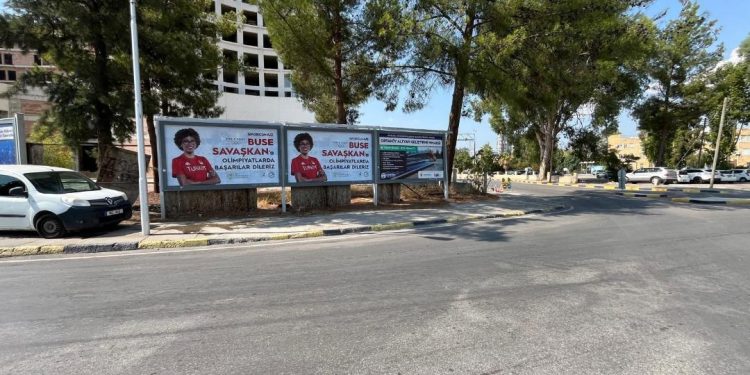 Buse Savaşkan’a destek sürüyor