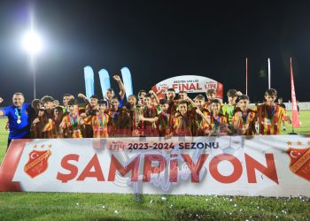 RED7OIL U14 LİGİ’NDE ŞAMPİYON ÇETİNKAYA