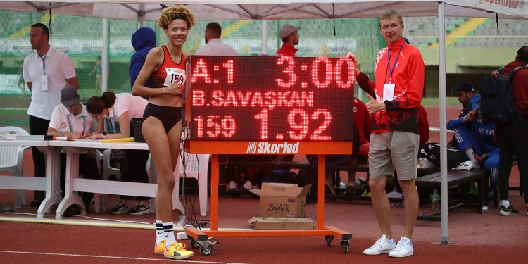 BUSE OLİMPİYAT VİZESİNİ ALDI