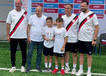 U12 MİLLİLERİMİZ TRABZON’DAN GURURLA DÖNÜYOR