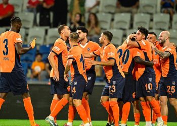RAMS Başakşehir, La Fiorita’yı 6-1 mağlup etti