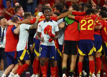 Avrupa Futbol Şampiyonası yarı finalinde Fransa’yı yenen İspanya, ilk finalist oldu