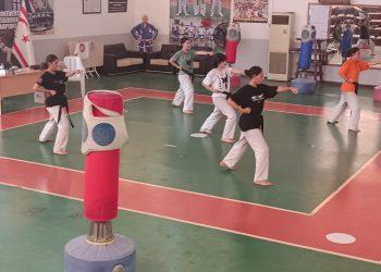 SİNAN ERDEM ANISINA MÜCADELE ETTİLER