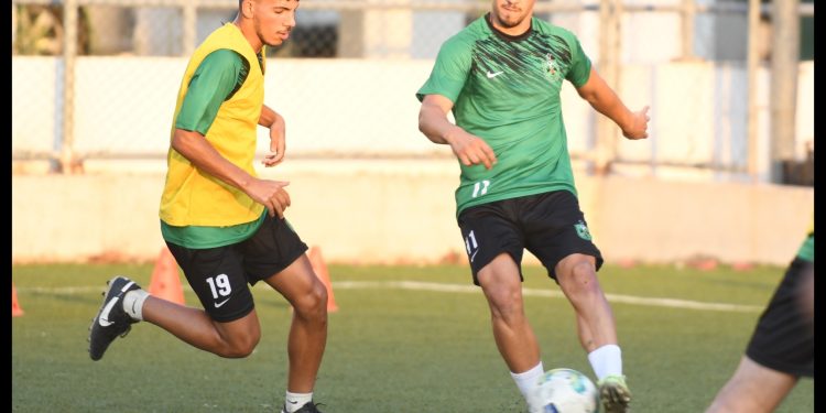 Kaymaklı yoğun mesaide