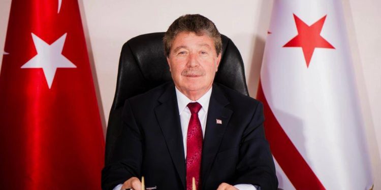 Başbakan Üstel’den, Ulaç ve Kaplan’a kutlama