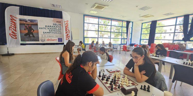 ‘SELİN KARAKAYA KKTC KADINLAR SATRANÇ ŞAMPİYONASI’ BAŞLADI