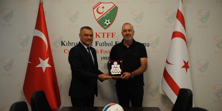 TSK GÜÇLENDİRME VAKFI’NDAN KTFF’YE ZİYARET