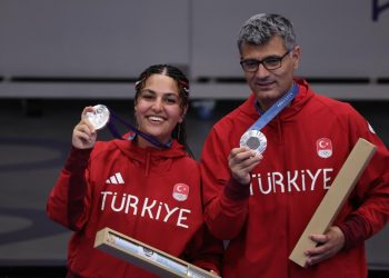 Mersin’deki atıcılık kompleksine Yusuf Dikeç ile Şevval İlayda Tarhan’ın adı verildi