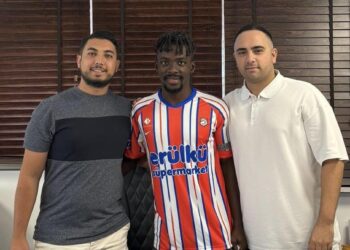 CİHANGİR’E GİNE’Lİ ORTA SAHA