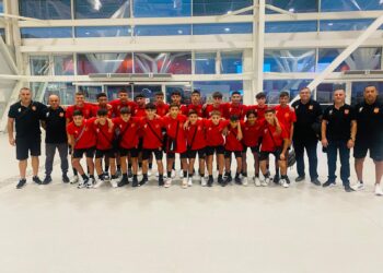 ÇETİNKAYA U14 TAKIMI İZMİR’E UÇTU