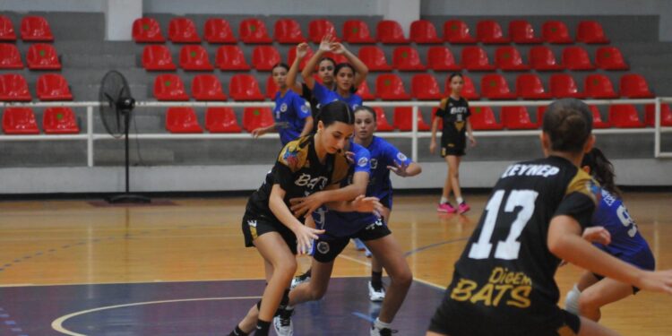Girne’dekazanan DİGEM ve Şahlan galip