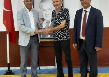 Güreş Üstün Hizmet Ödülü