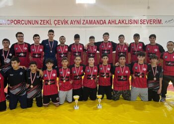 Bilal İneci Yıldızlar Grekoromen Güreş Müsabakaları yapıldı