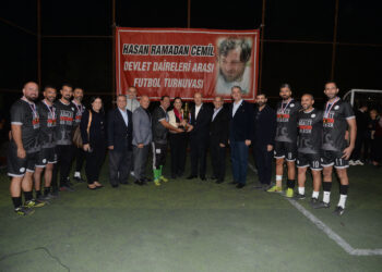 DAİRELERDE ŞAMPİYON İLKÖĞRETİM