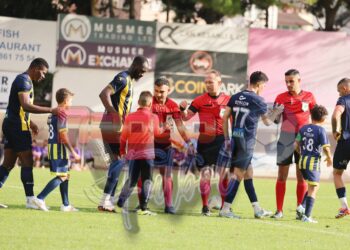 “VOYVODA HAKEM İSTEMİYORUZ”