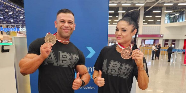 Tugay Mayın, IFBB Vücut Geliştirme Şampiyonu oldu..Lilia Sinekçi ise üçüncülük elde etti