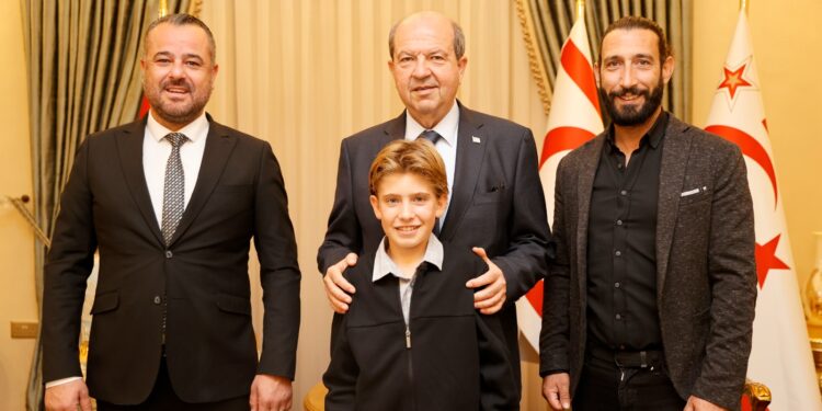 Cumhurbaşkanı Tatar, Kuzey Kıbrıs Tenis Federasyonu heyetini kabul etti