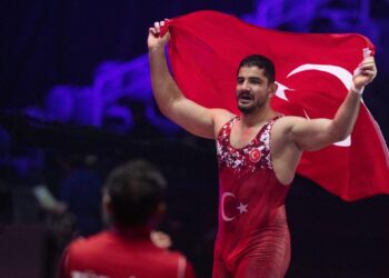 Taha Akgül, Türkiye Güreş Federasyonu’nun yeni başkanı oldu