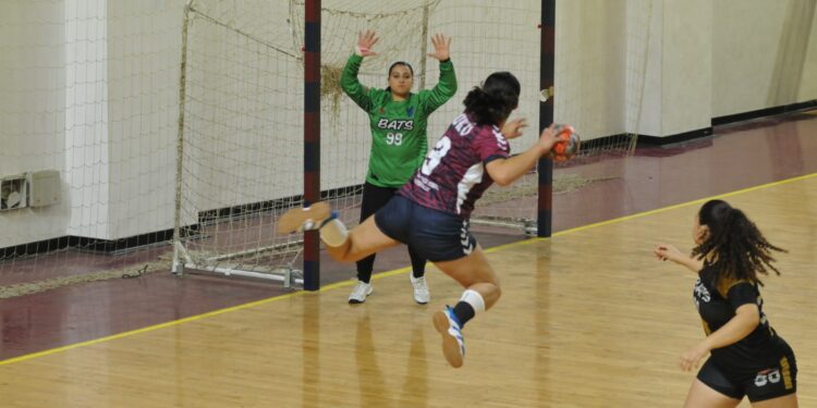 Hentbol U 18 Ligleri’nde 3 maç oynandı
