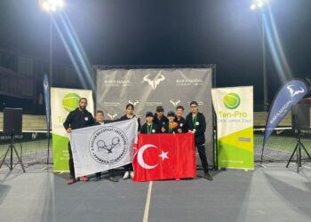 Yetenekli raket Asım Aras’tan önemli başarı