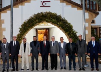 Tatar, Çanakkale Kepez Spor Kulübü heyetiyle görüştü