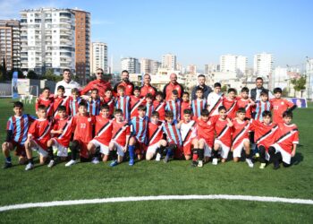 BİZİM ÇOCUKLAR MERSİN’DE SAHAYA İNDİ