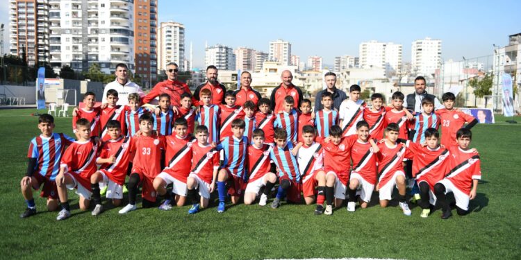 BİZİM ÇOCUKLAR MERSİN’DE SAHAYA İNDİ