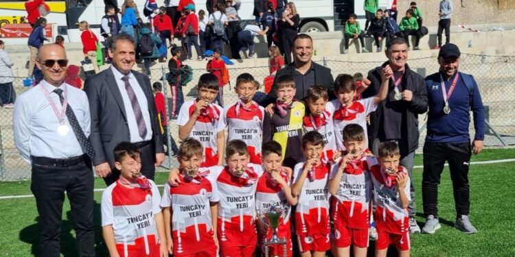 Esentepe şampiyon