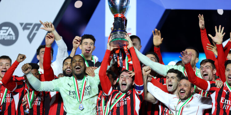 “İtalya Süper Kupası” Milan’ın