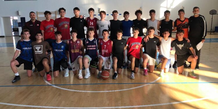 U16 Karması, TBF’nin düzenlediği erkekler grup elemelerinde