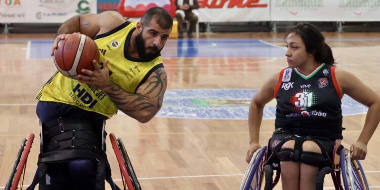 Fenerbahçe çeyrek finalde