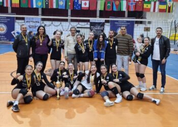 U18 KIZLAR LİGİ ŞAMPİYONU DAÜ