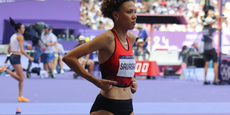 BUSE AVRUPA’DA PİSTE ÇIKIYOR