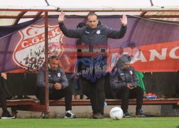 CİHANGİR’DE YOL AYRIMI